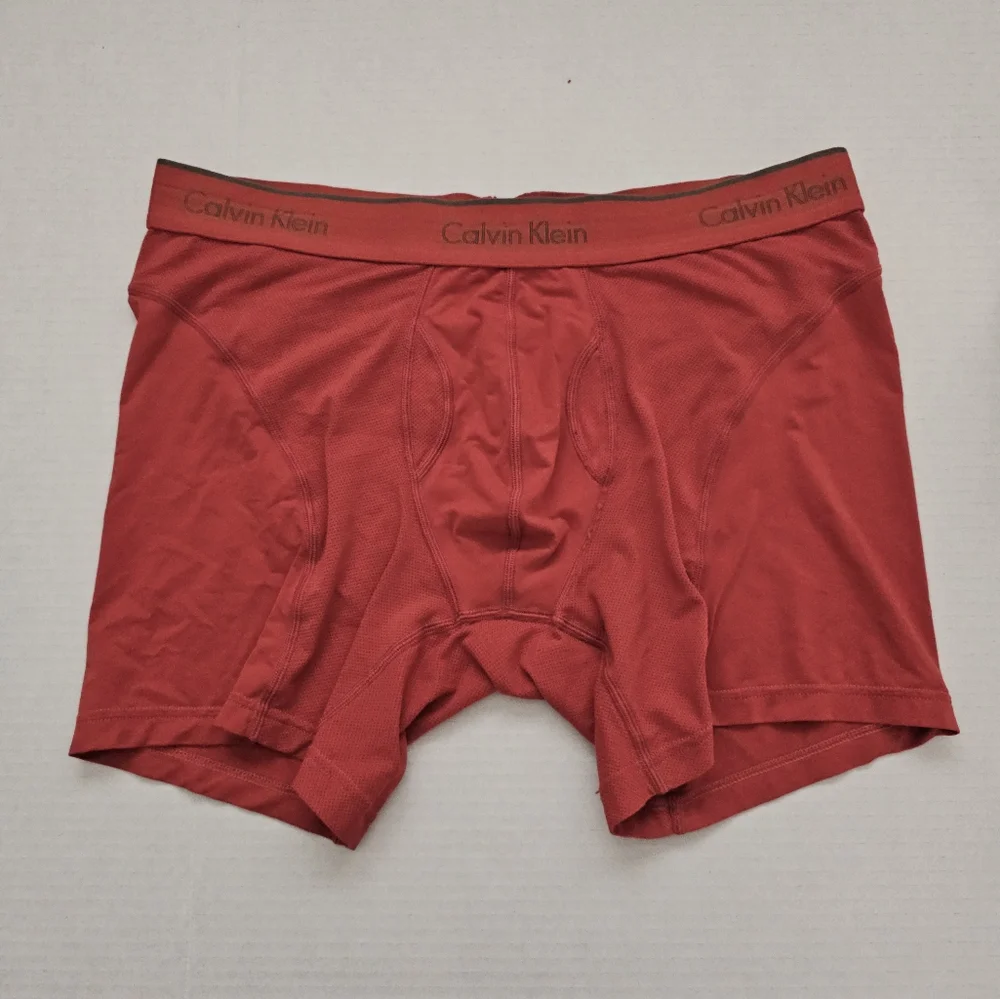 Calvin Klein Men's Boxer Briefs Underwear Athletic Performance Brief CK U1735 L